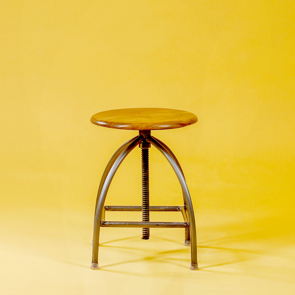 round-stool